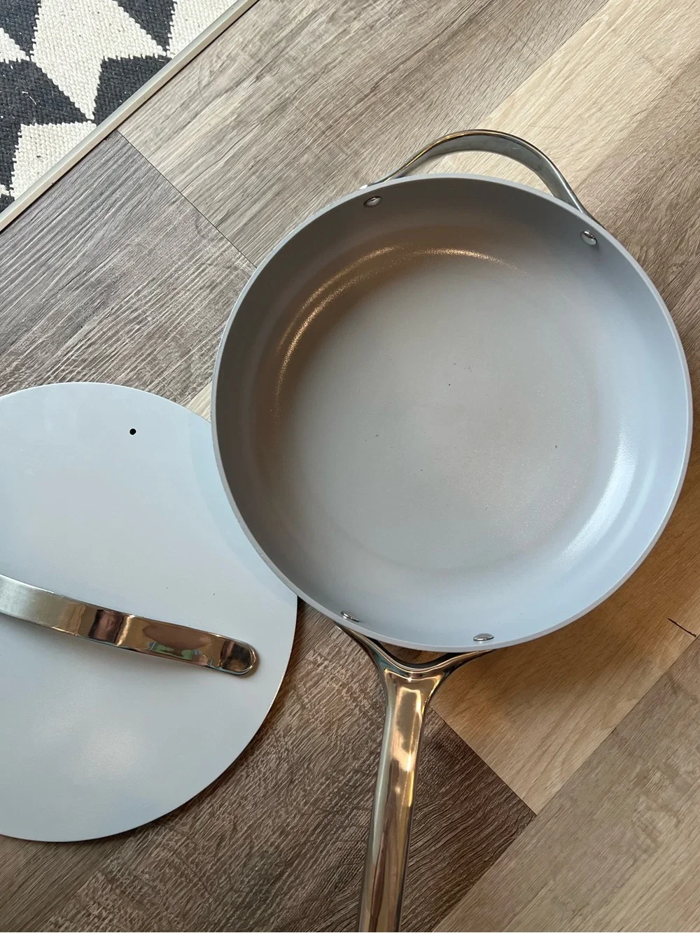 Caraway Large Fry Pan 12” with Lid Non-Stick Fry Pan Family Sized Cooking Gray